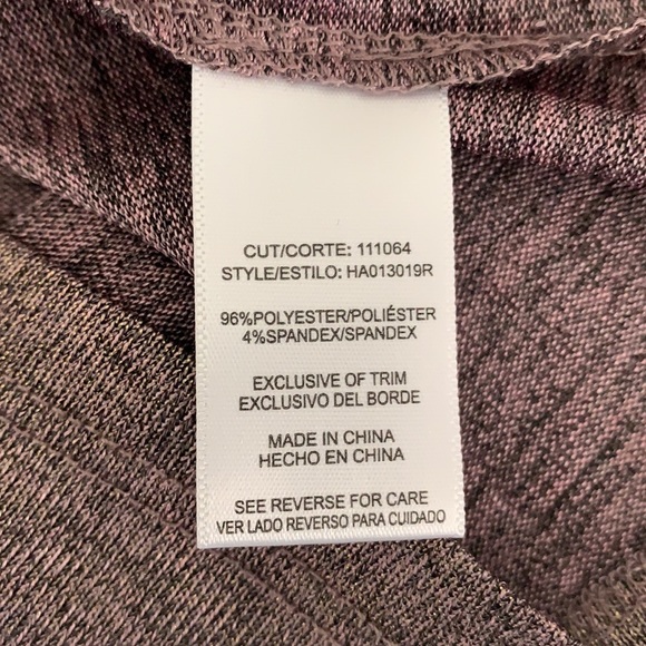 NWT Woman’s HeartSoul Long sleeve Top. Size M - Picture 6 of 6